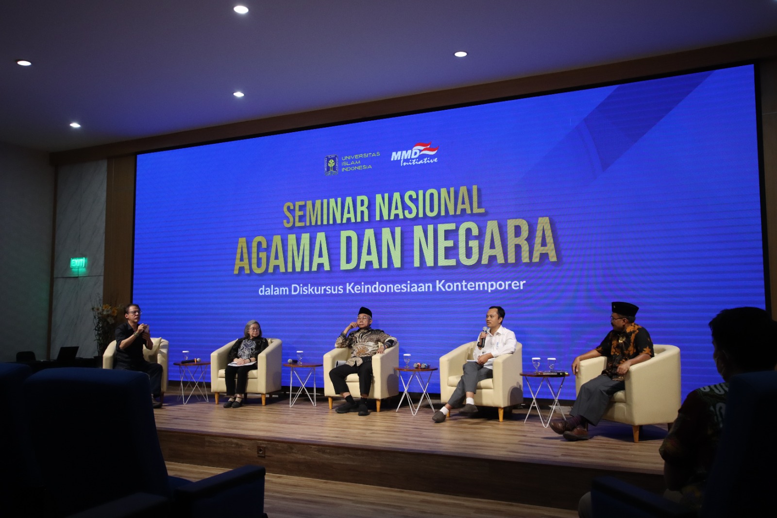 Agama Dan Negara Dalam Diskursus Keindonesiaan Kontemporer