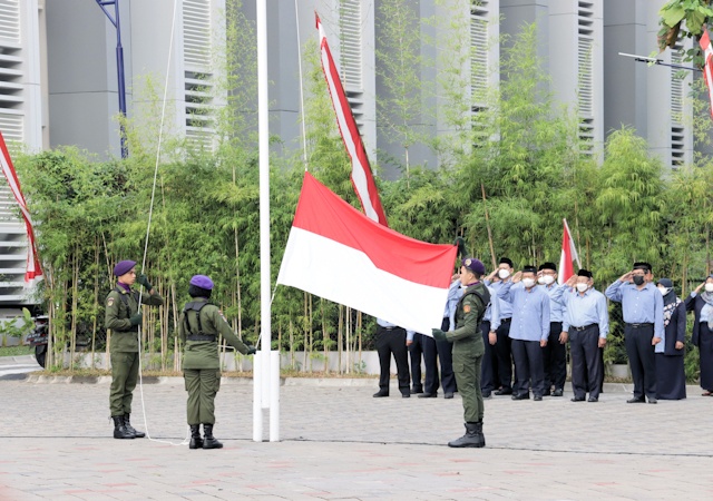 Gelar Upacara Bendera, UII Peringati Kemerdekaan RI Ke-77