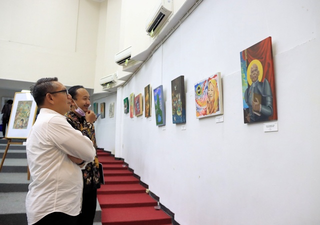 Pameran Lukisan Jejak Langkah Guru Bangsa Resmi Dibuka