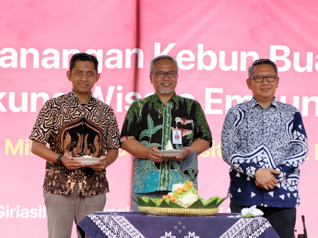 UII Supports Embung Bembem Tourism Development