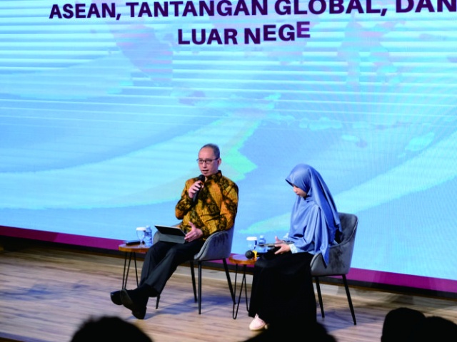 Generasi Muda Sebagai Kunci Masa Depan Asean dan Kemajuan Indonesia