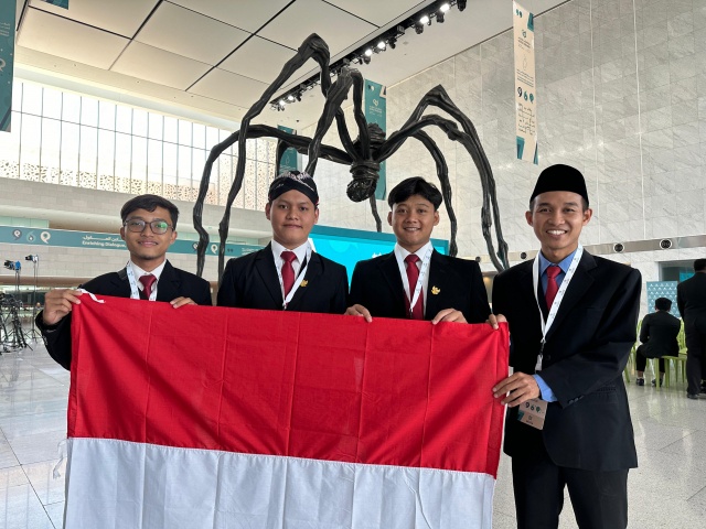 Mahasiswa FIAI UII Menjadi Delegasi Indonesia di International Qatar Debate 2024