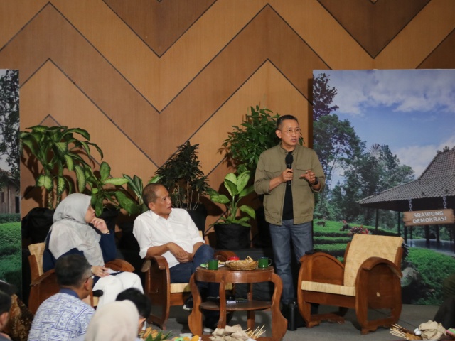 PSAD UII Gelar Srawung Demokrasi, Bahas Semrawut Politik Indonesia