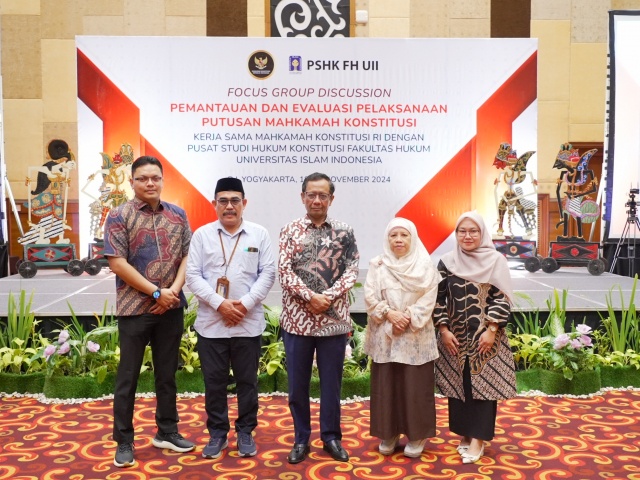 PSHK UII Gelar FGD Pemantauan dan Evaluasi Putusan MK